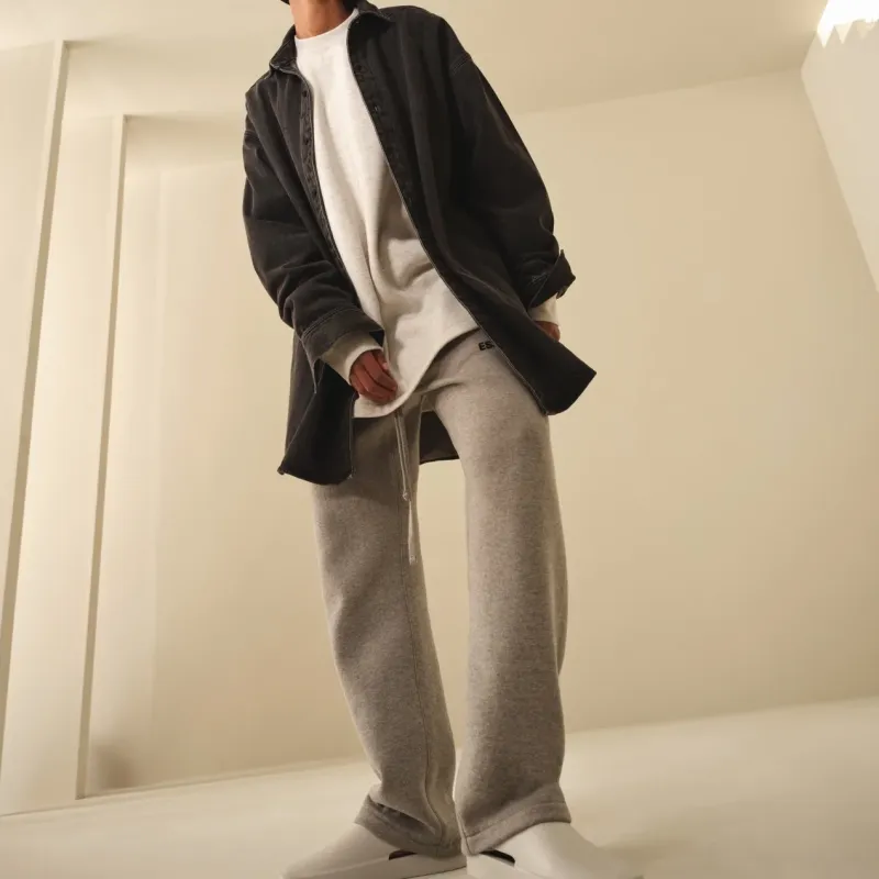Fear Of God Essentials Relaxed Sweatpants-2