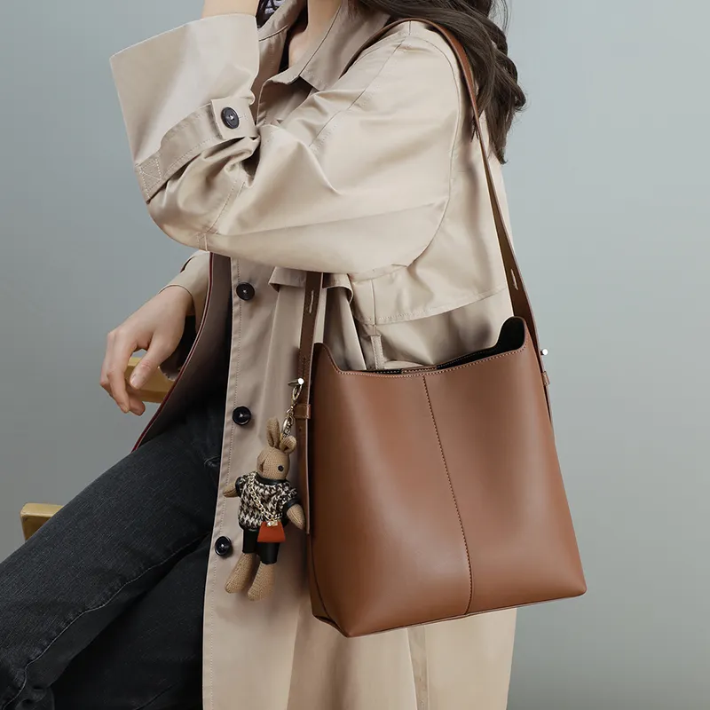 VINEY Cow Leather Shoulder Bag Crossbody Bag Bucket Bag Large Size Women's Caramel-1