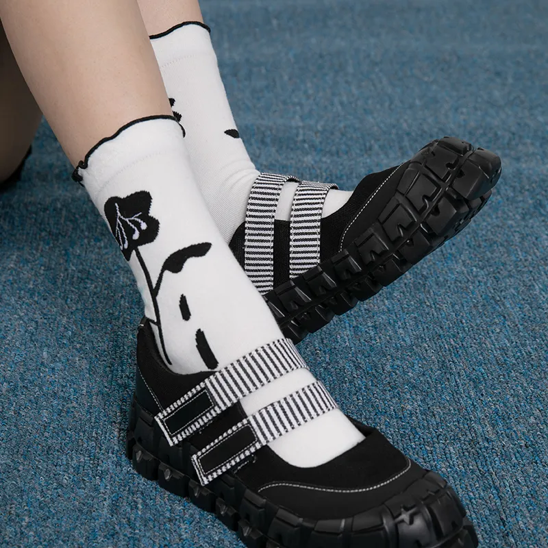 TOOCI Knee-High Socks Women's Combo Set-1