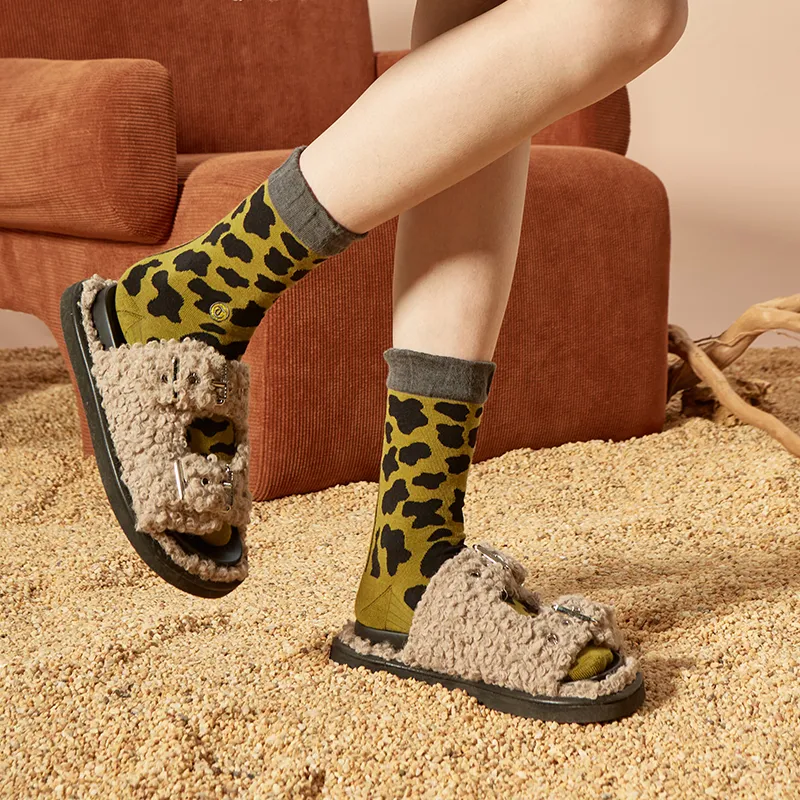 TOOCI Unisex Mid-Calf Socks-2