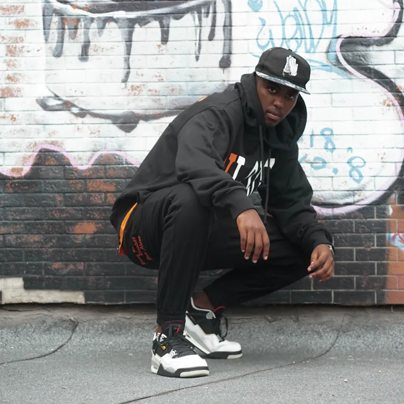 VLONE Gothic Alphabet Series Sweatpants Unisex-5