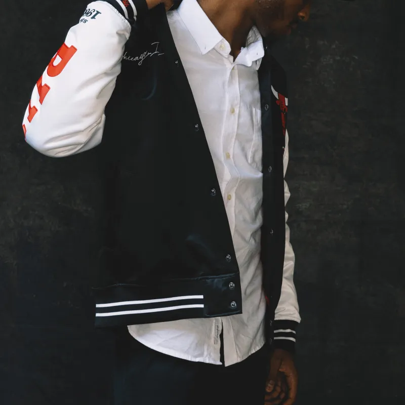 Mitchell & Ness Baseball Jacket Bulls Team Unisex Black White-3