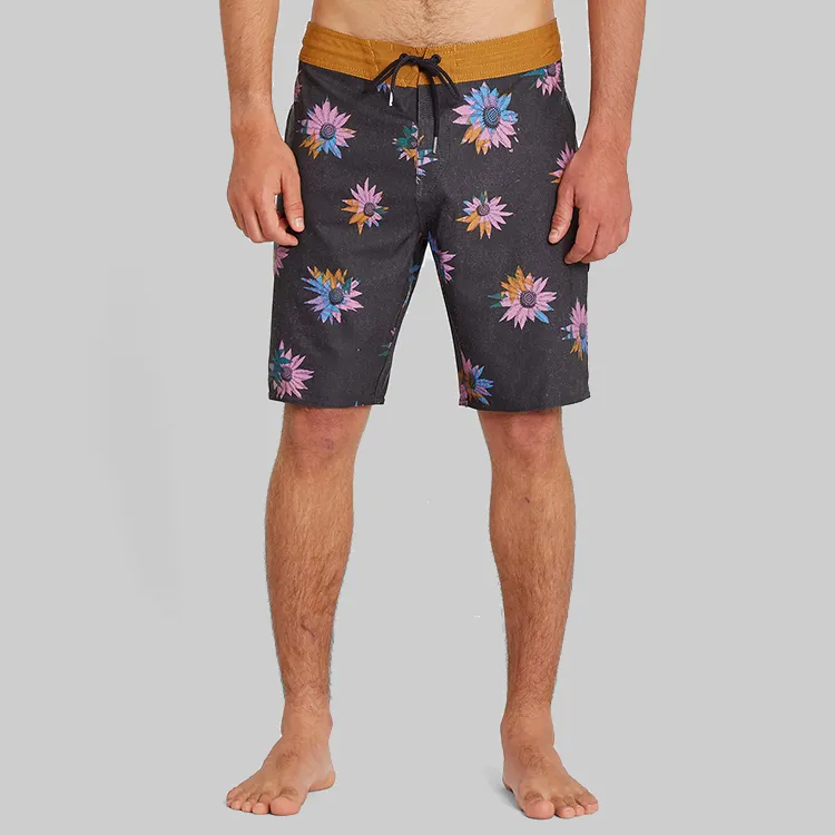 VOLCOM Casual Shorts Men Black-2