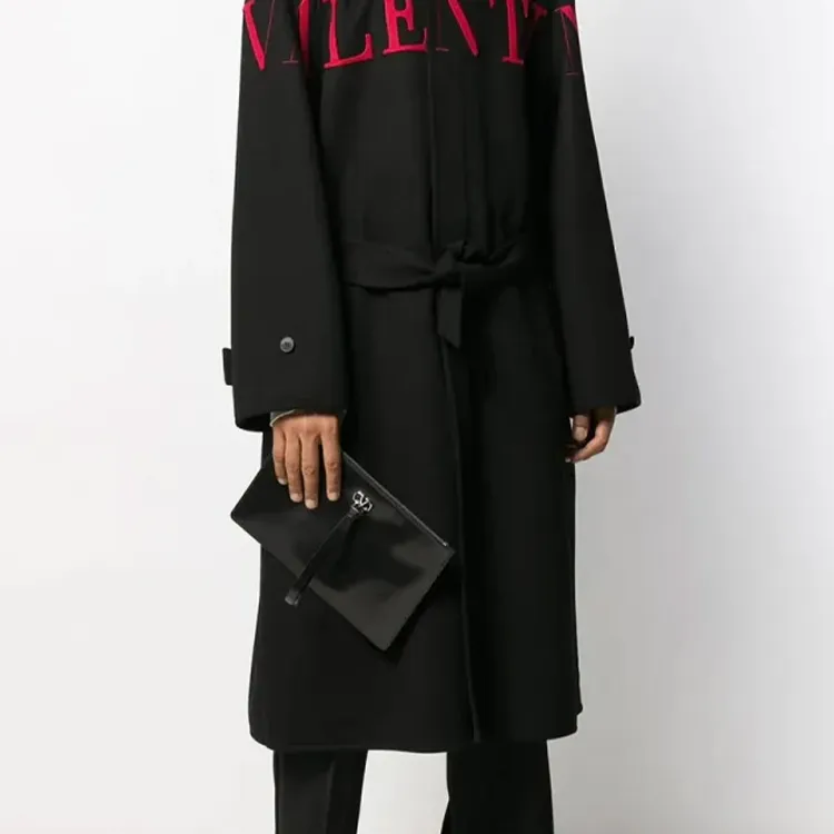 Valentino Calfskin Clutch Unisex Black-4