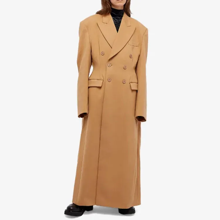 Vetements Coats Women's Brown-1