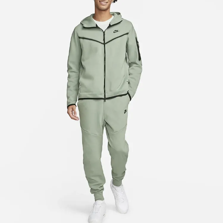 Nike Sportswear Tech Fleece Joggers-2