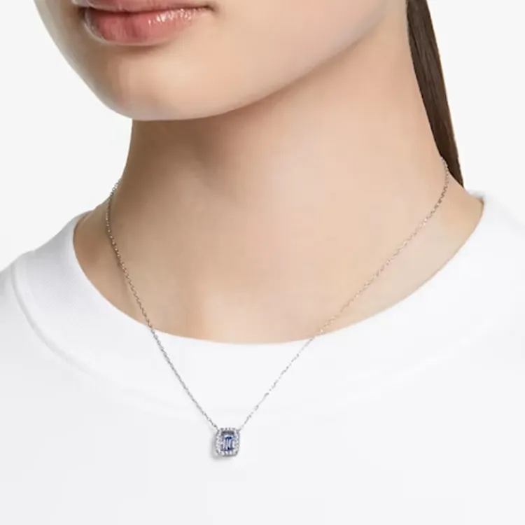 Swarovski Una Pendant Necklace-3