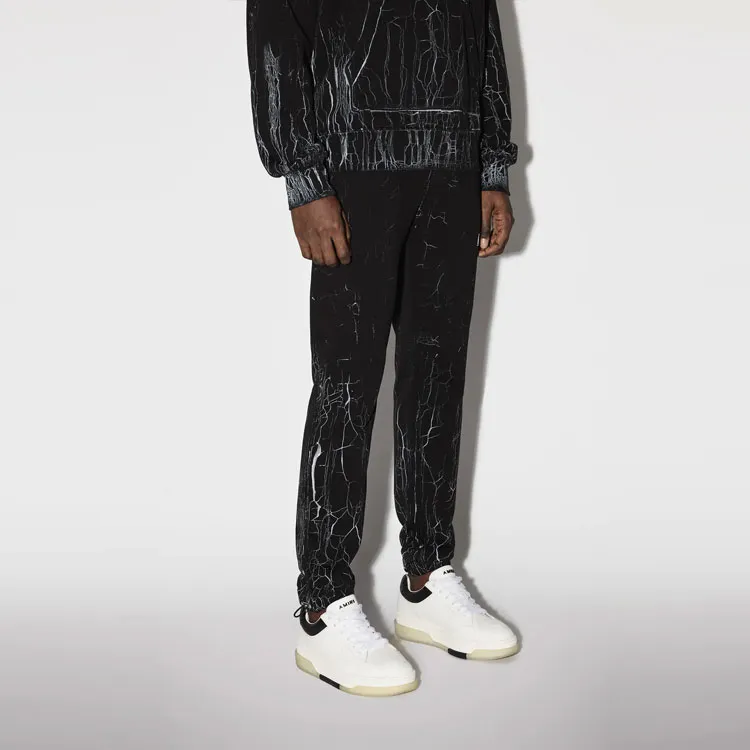 AMIRI Cracked Dye Logo Sweatpants-3