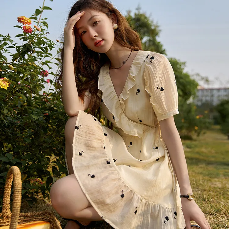 MISHOW Short Sleeved Dresses Women's Apricot-2