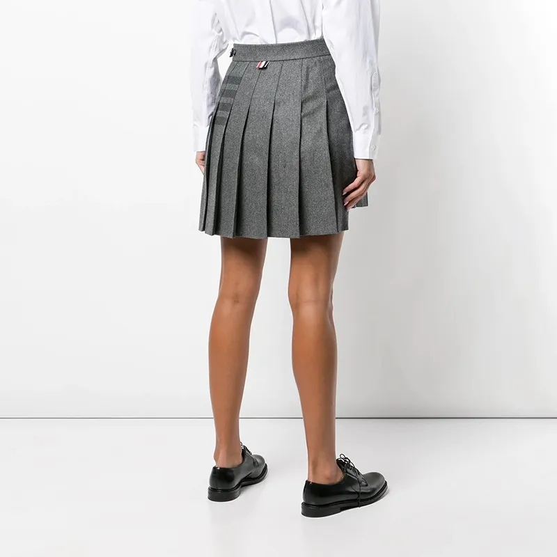THOM BROWNE 4 Bar Stripe Pleated Skirt-3