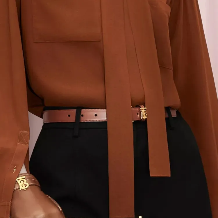 Burberry TB Logo Pin Buckle Smooth Cowhide Leather Belt Women's Brown Width: 2cm-3