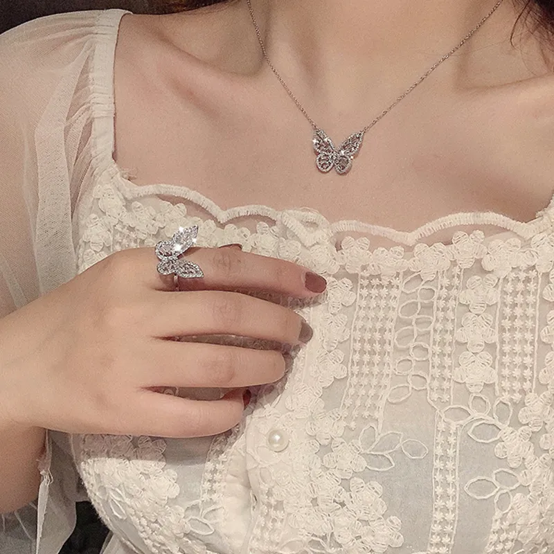 PIARA Necklaces Women's-1