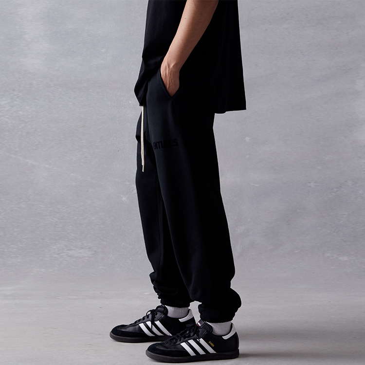 Fear of God Essentials Cream Drawstring Sweatpant - POIZON Fear of God Essentials Cream Drawstring Sweatpant - POIZON