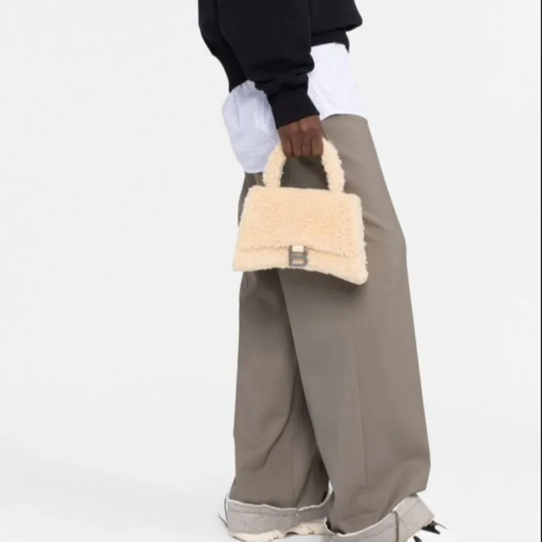 Balenciaga Hourglass Calfskin Hourglass Bag Shoulder Bag Crossbody Bag Handbag Small Size Women's Beige-9
