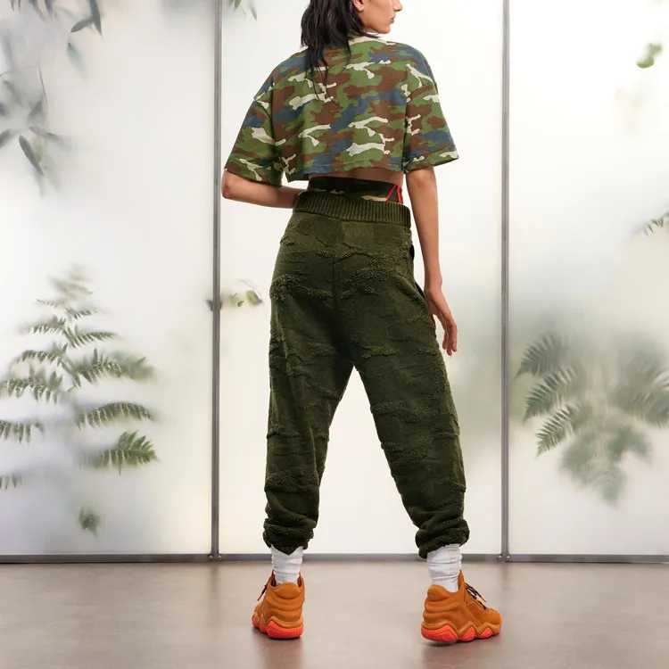 Adidas Ivy Park Crop Tee Camo Print-3