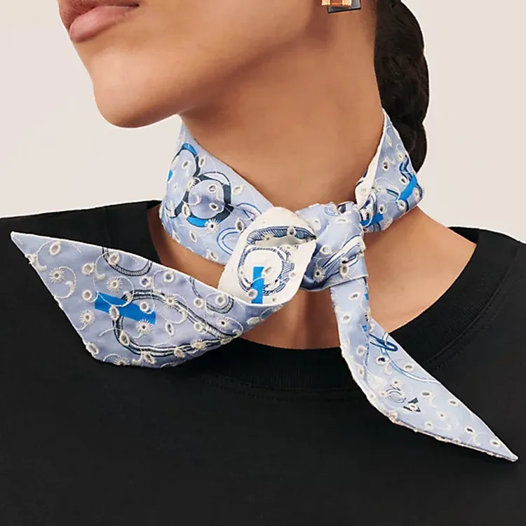 HERMES DO RE BOUCLES Silk Scarves Unisex-1