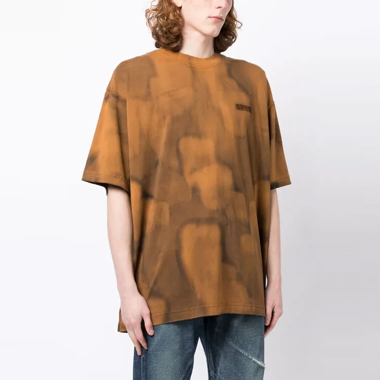 Vetements T-Shirts Men Black Yellow-3