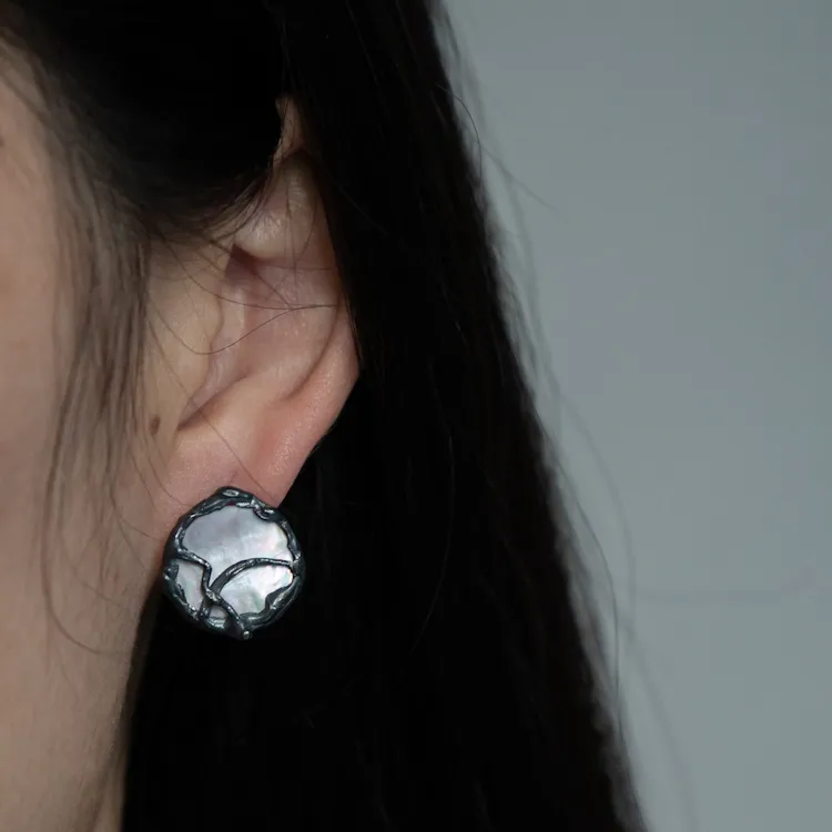 M.Wong Color Changing Mother of Pearl 925 Sterling Silver Stud Earrings Women's-6