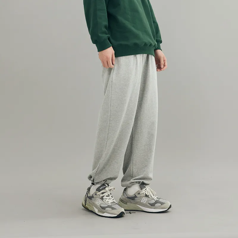 UNRETRO Loose Fit Jogger Sports Pants Unisex-2