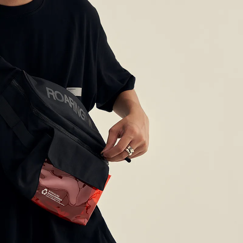 ROARINGWILD Polyamide Fanny Pack Regular Unisex Black/Red-3