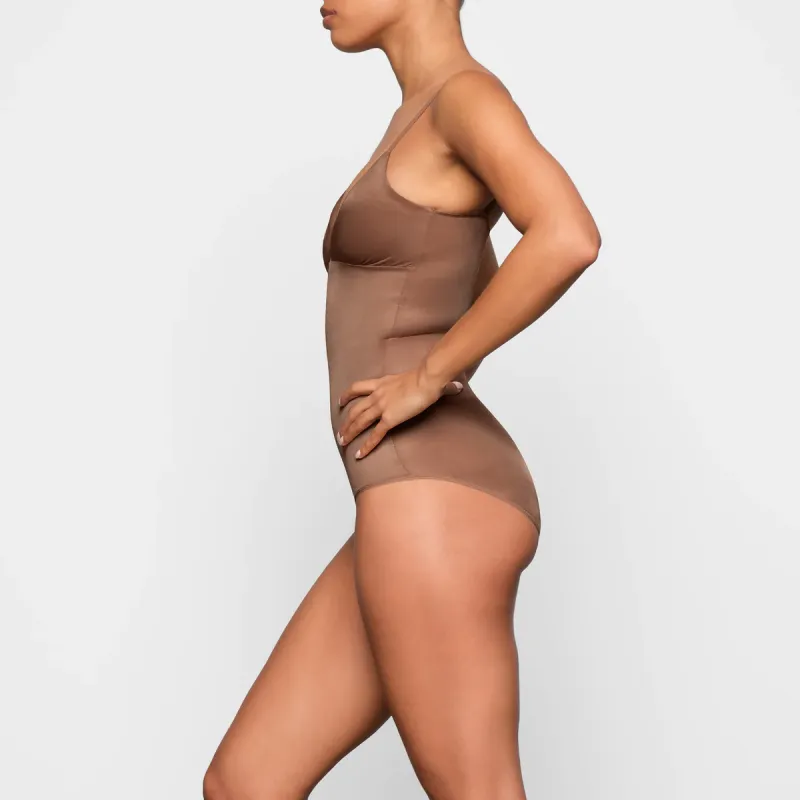 SKIMS BARELY THERE BODYSUIT BRIEF W/SNAPS Bodysuits Women's Camel JASPER-3