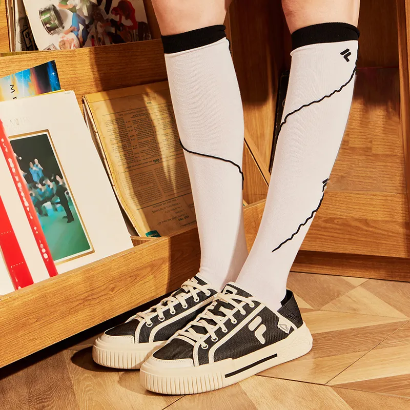 FILA Knee High Socks Women's 1 Pack Standard White-1