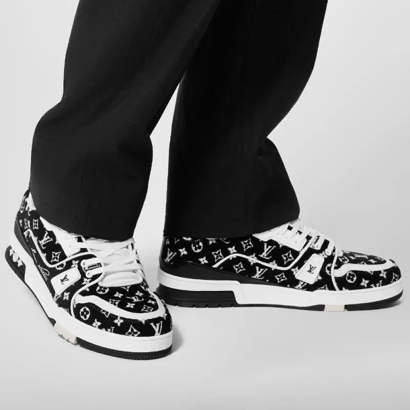LOUIS VUITTON Trainer Black Monogram Textile-5