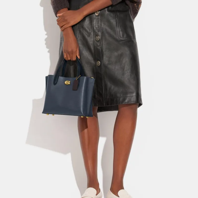 COACH Willow Grain Leather Tote Bag, Shopping Bag, Crossbody Bag, One Shoulder Handbag Medium Size Women's Denim Blue-4