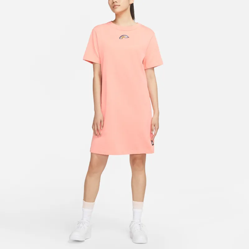 Nike Sportswear Short-Sleeved Dresses Women's Frenzied Dark Red-3