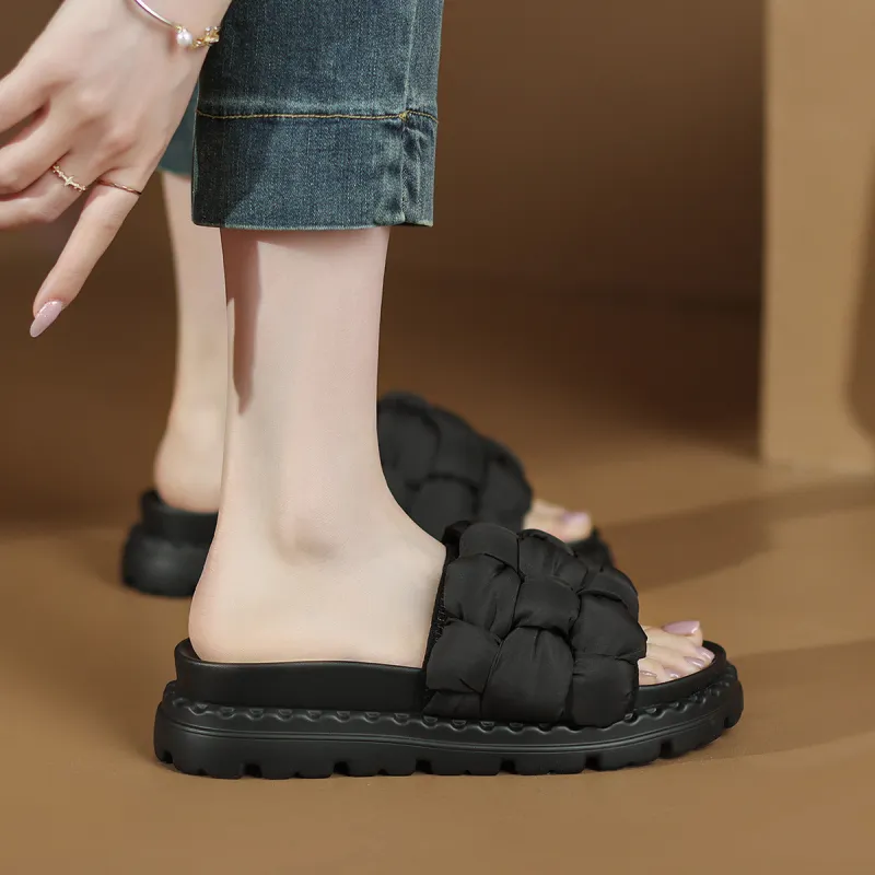 CAMEIDO Stylish Sandal Women's Black-2