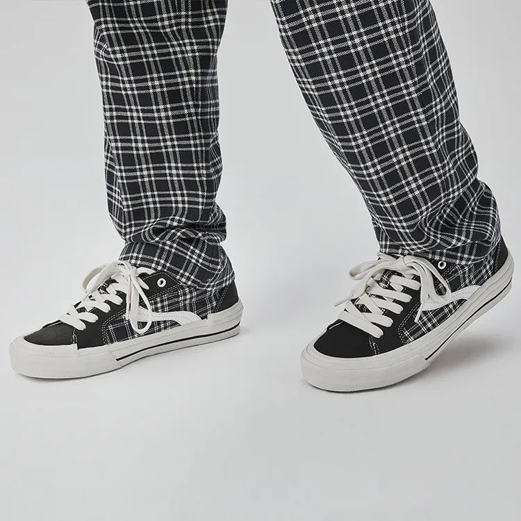 Vision Street Wear Astley Pro Skateboard Shoes Unisex Low Top Black/White-8