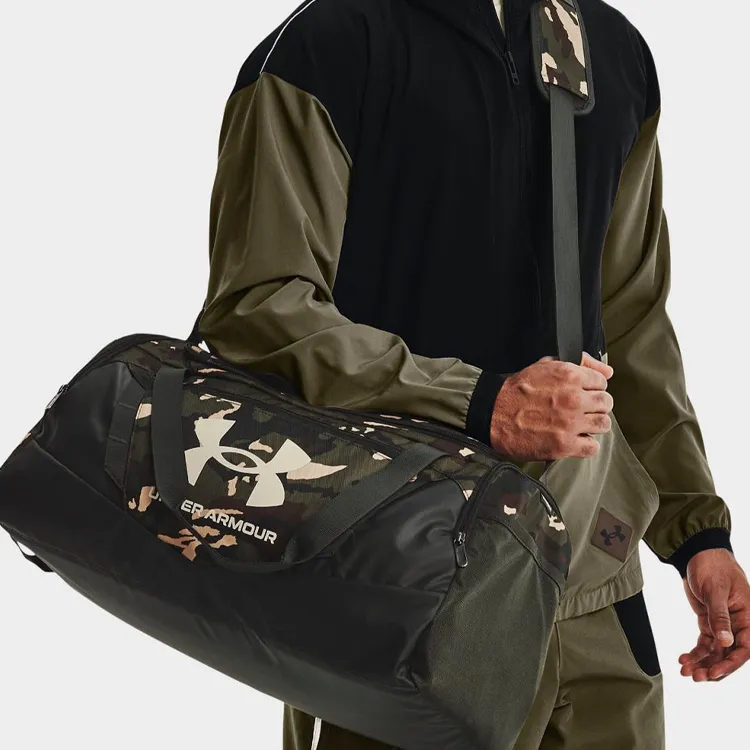 Under Armour Polyester Handbag, Shoulder Bag, Crossbody Bag, Travel Bag Trumpets Unisex Baroque Green-4
