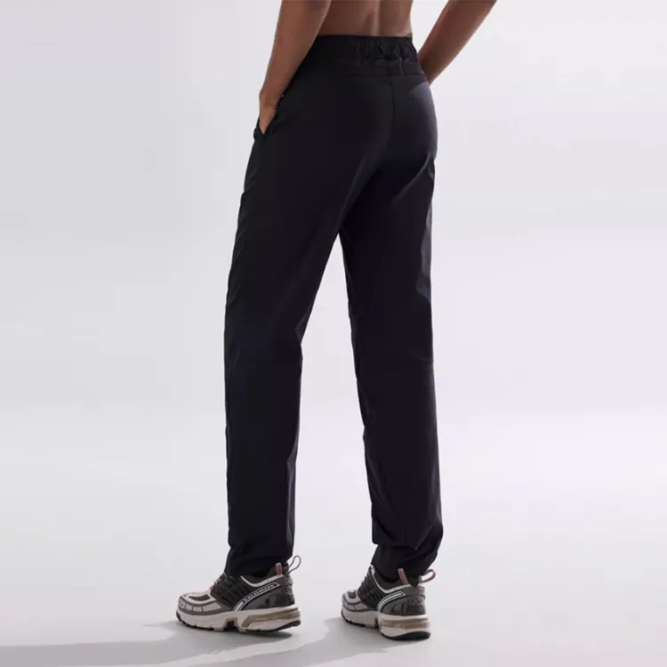 SALOMON Knitted Sweatpants Men Pitch Black-2