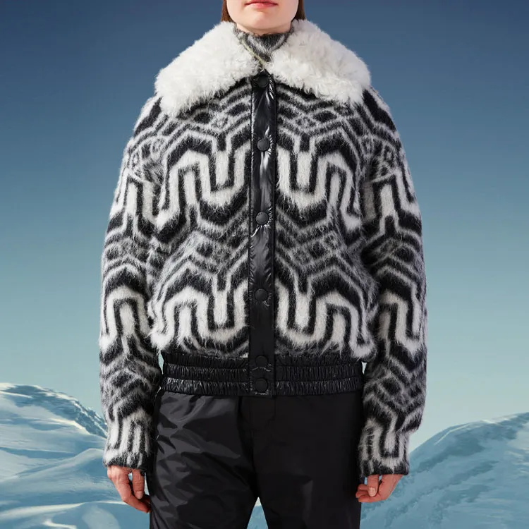 Moncler Down Jacket Women's Black White-1