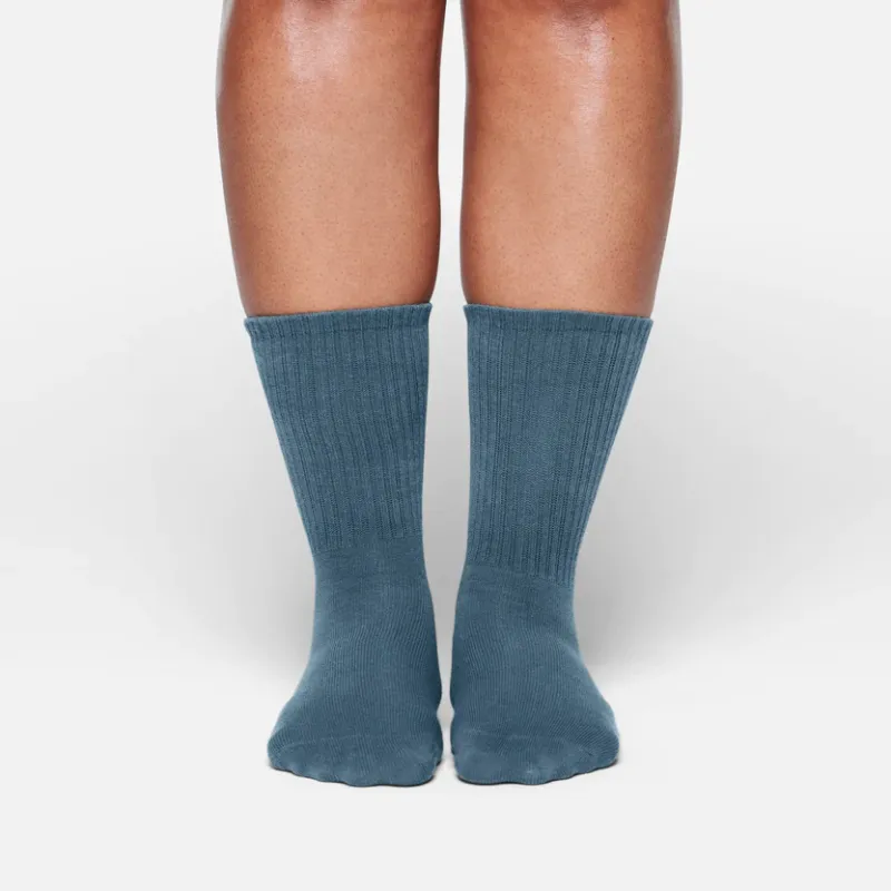 Skims Women's Mid-Calf Socks-2