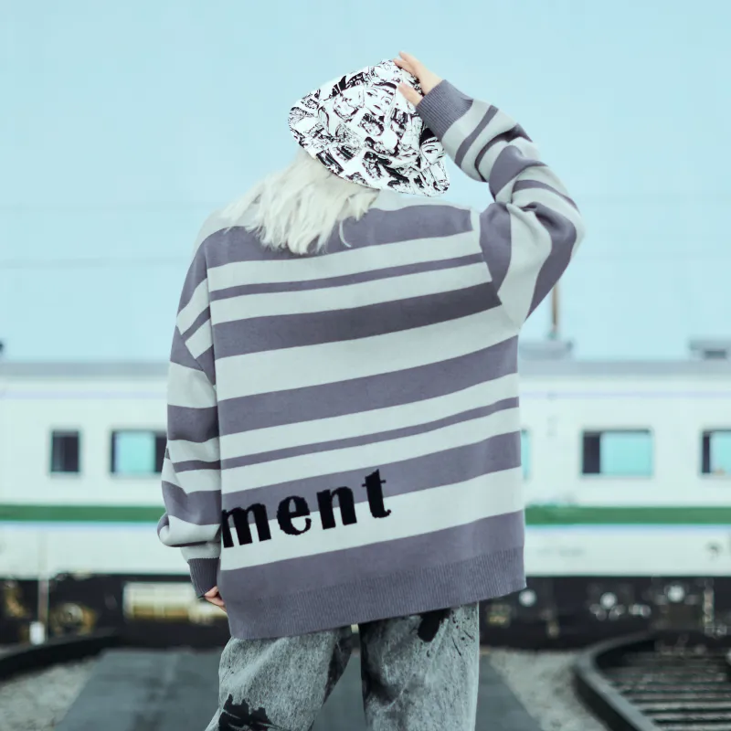 Suamoment Sweaters Unisex-3