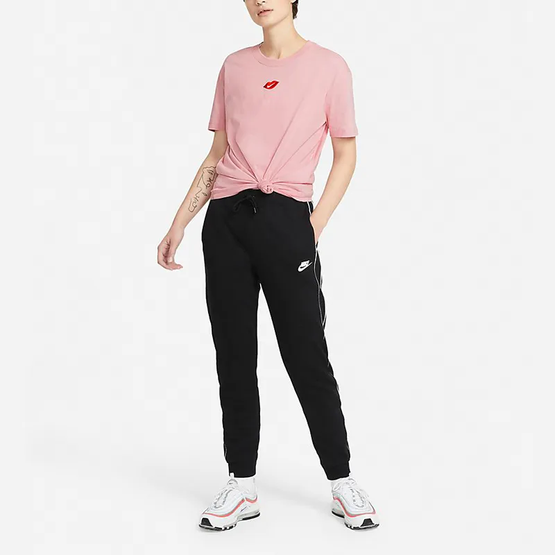 Nike T Shirts Women's Pink-1