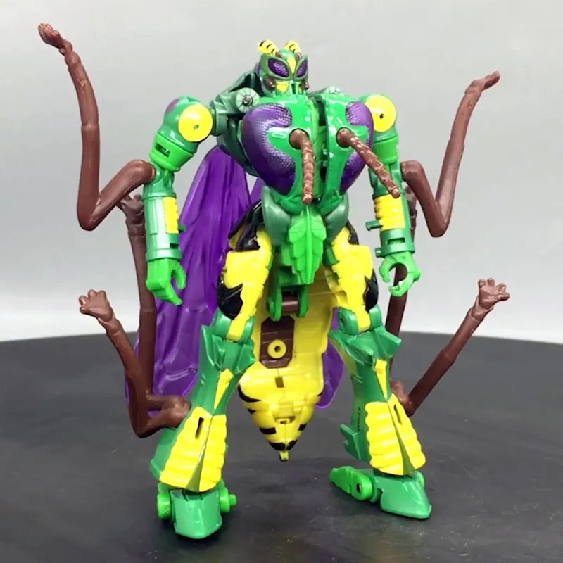 Hasbro Transformers  The Battle For Cybertron Kingdom Collection Ultra Magnus Waspinator Assembled Models 12cm-4