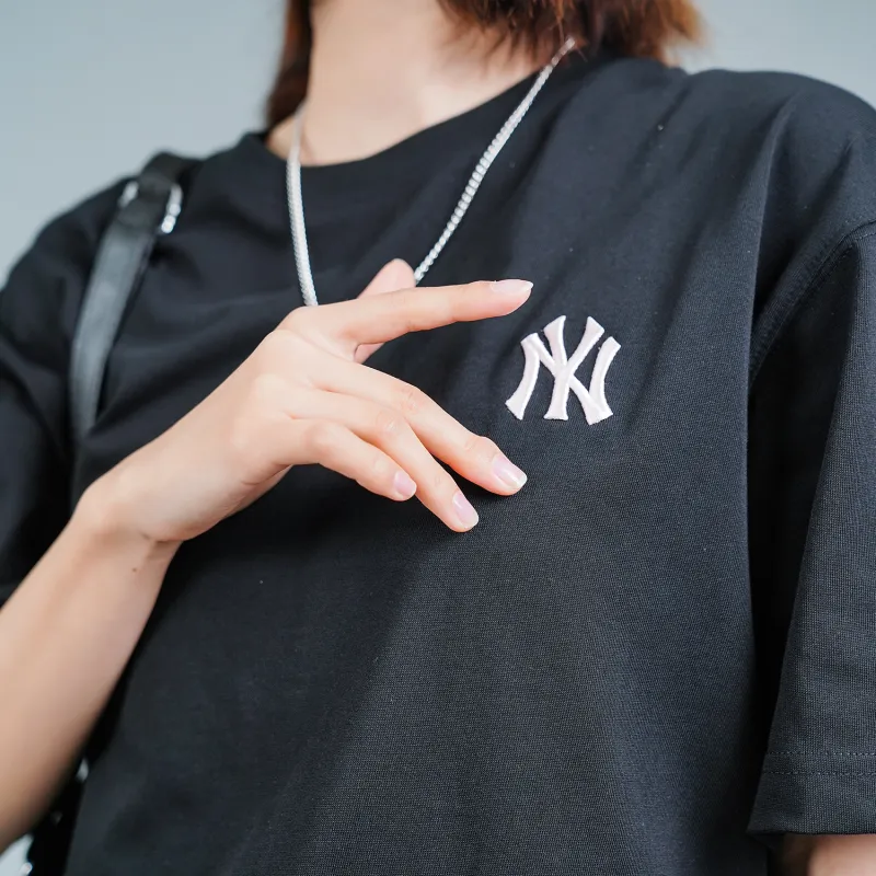 MLB Straight T Shirt Women's Black-5