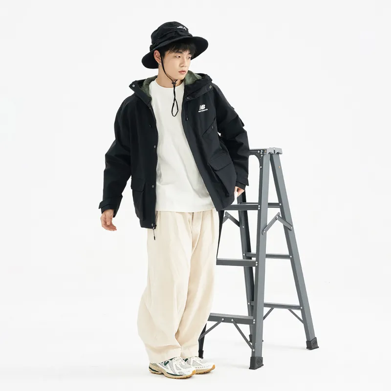 New Balance Jackets Unisex Black-3