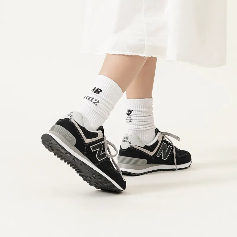 New Balance 574 Black White-7