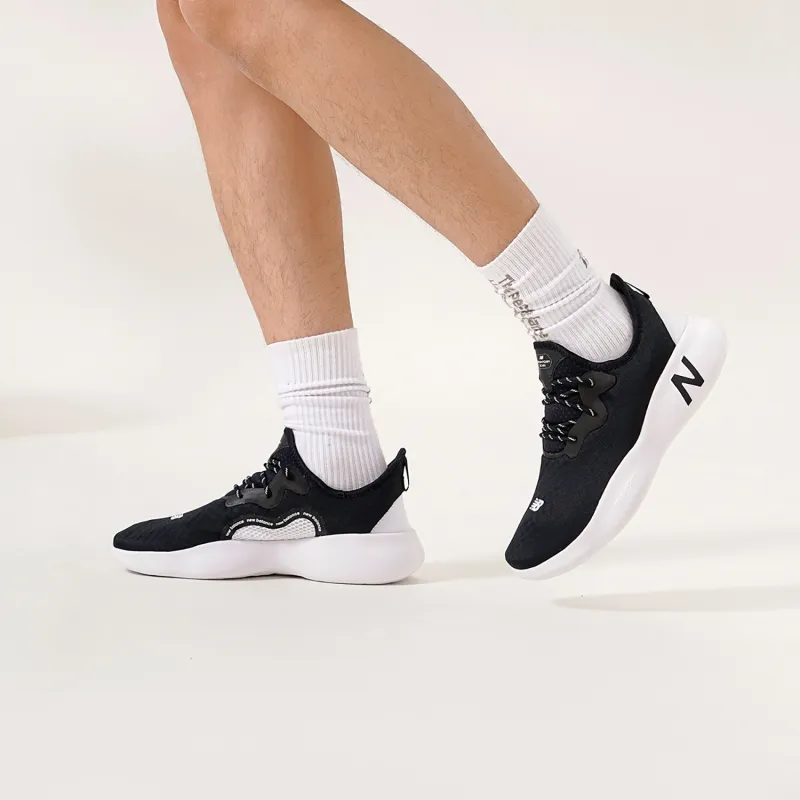 New Balance Fresh Foam V3 'Black White'-7