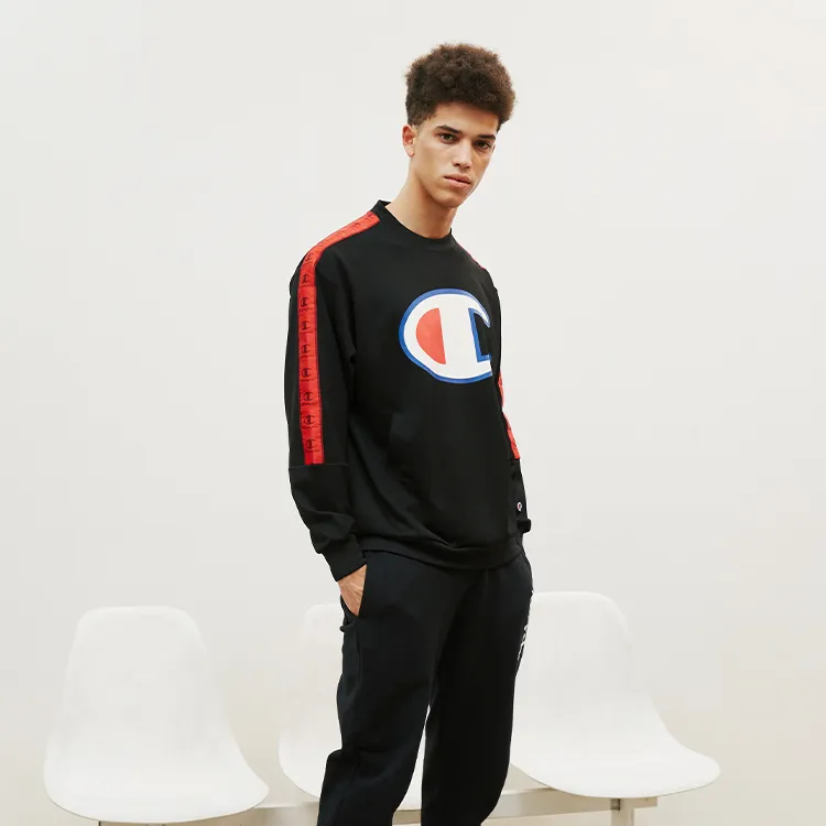 Champion Sweatshirt Japan Version Unisex Black-1