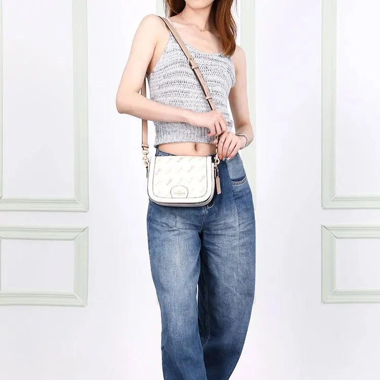 COACH Leather Saddle Bag, Shoulder Bag, Crossbody Bag Trumpets Women's Beige-5