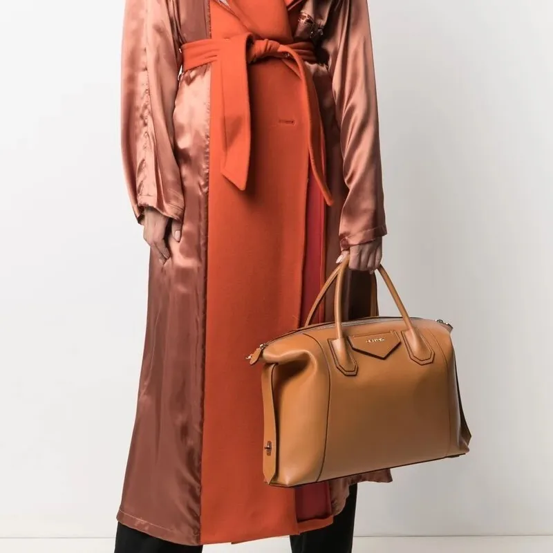 Givenchy Antigona Handbags-4