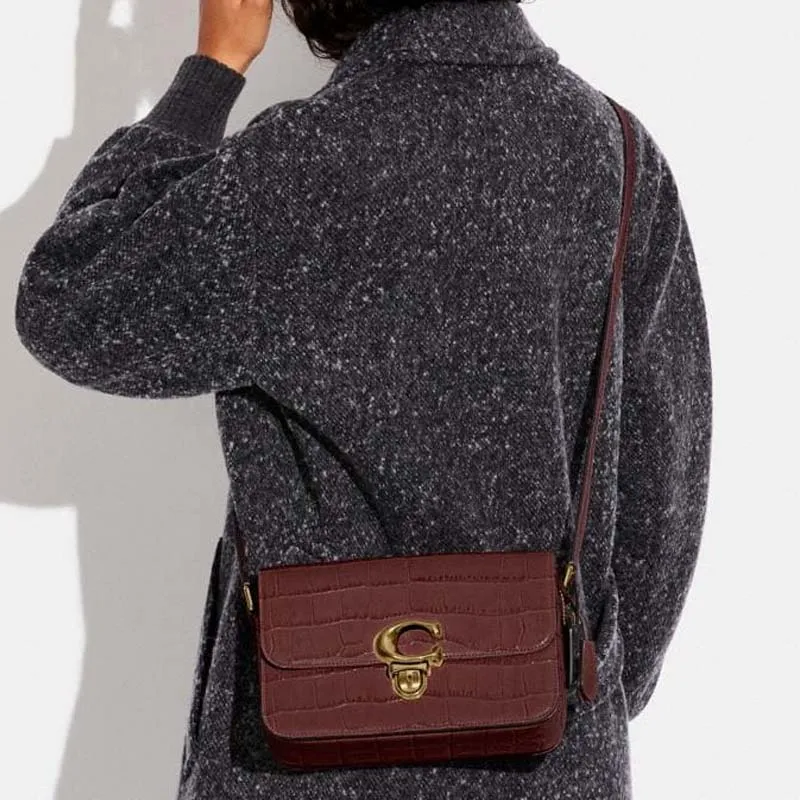 COACH Crocodile Pattern Leather Crossbody Bag, Shoulder Bag Women's Burgundy-5