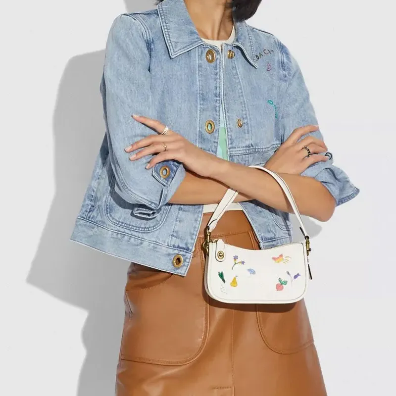 COACH Swinger Leather Shoulder Bag Crossbody Bag Handbag Small Size Women's White-4