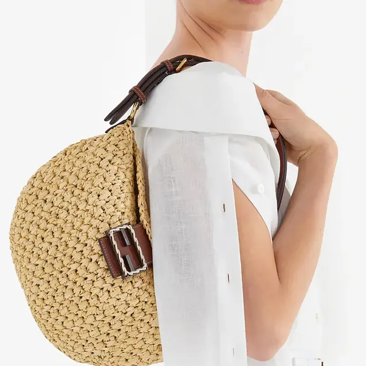 FENDI Straw Woven Croissant Bag Shoulder Bag Crescent Bag Handbag Shoulder Bag Women's Brown-4