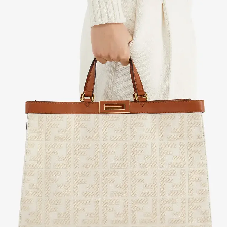 FENDI Peekaboo Canvas With Leather Tote Bag Shopping Bag Shoulder Bag Handbag Medium Size Women's White-4