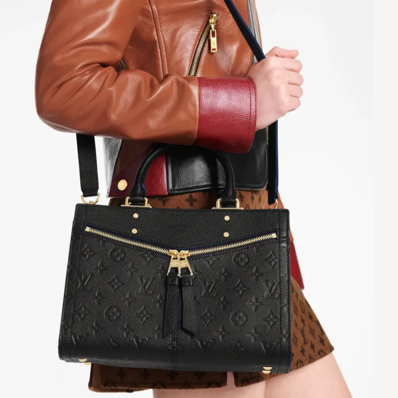 LOUIS VUITTON Sully Monogram Empreinte Pm Noir Black-5